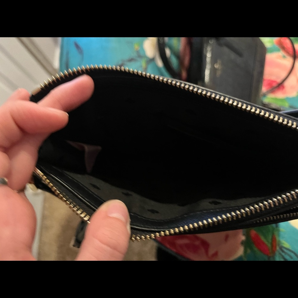 Kate Spade Crossbody - Picture 3 of 3